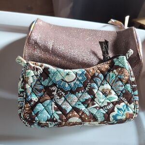 🌙 Vera Bradley Brown and Blue Paisley Quilted Bag